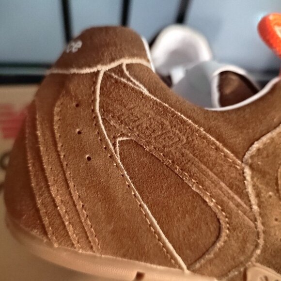 New Balance x Miu Miu 530 SL Suede Sneakers Cinnamon - Picture 5 of 7